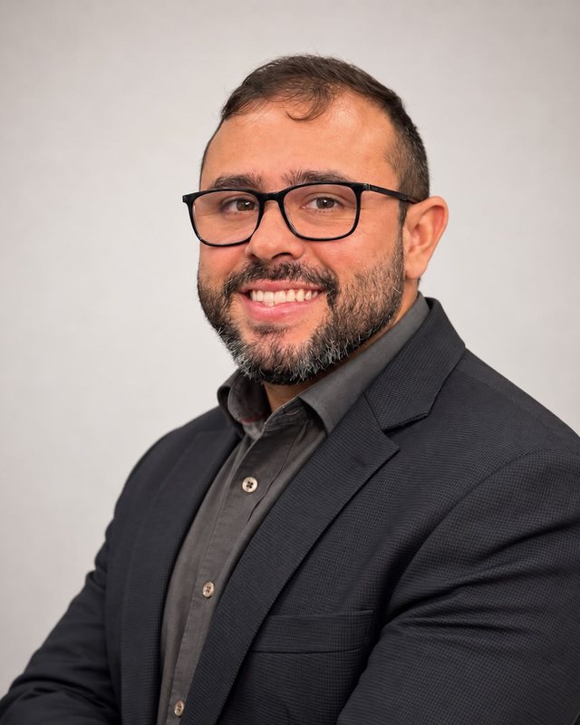 Retrato de Luiz Rezende